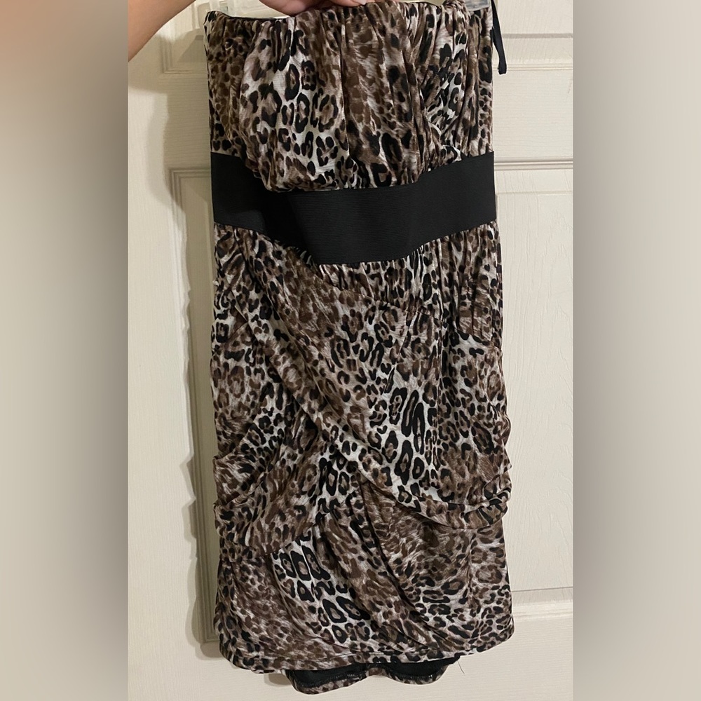 NWOT Torrid leopard strapless dress